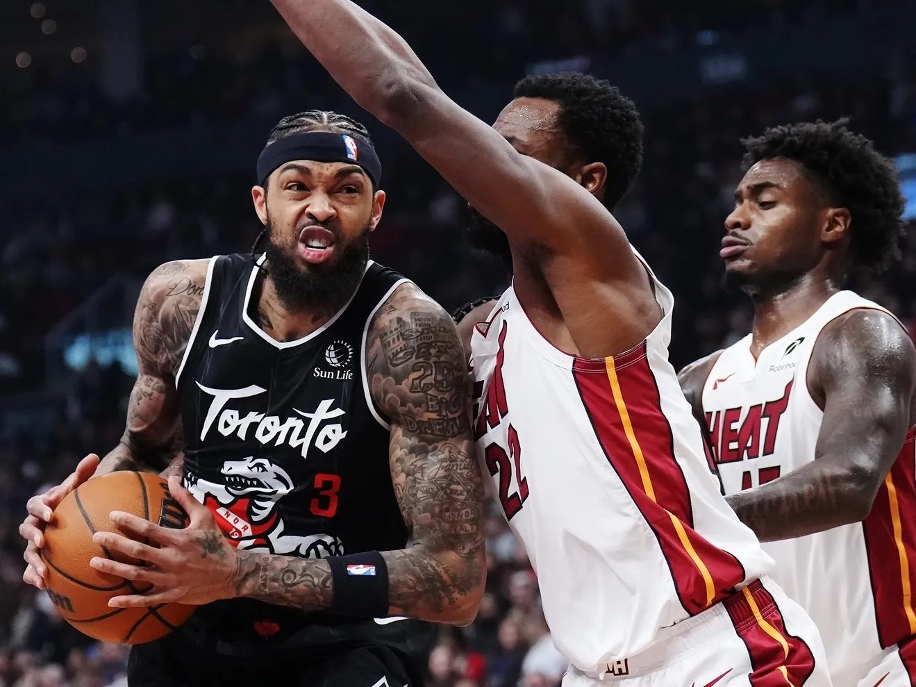 Raptors Crush Heat Now Fifth In NBA s Eastern Conference Toronto Sun